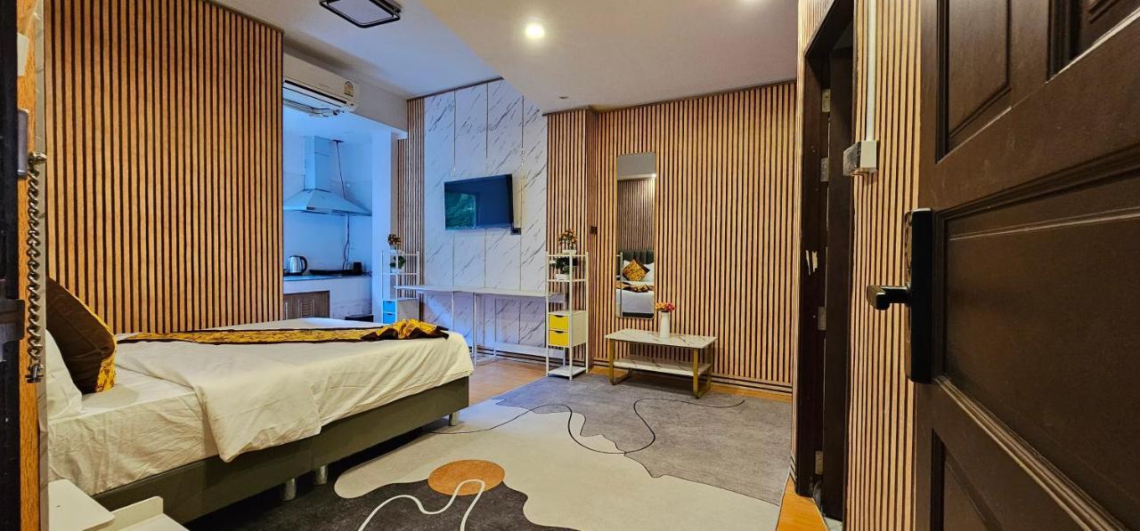 Xcess Residence Pattaya Esterno foto