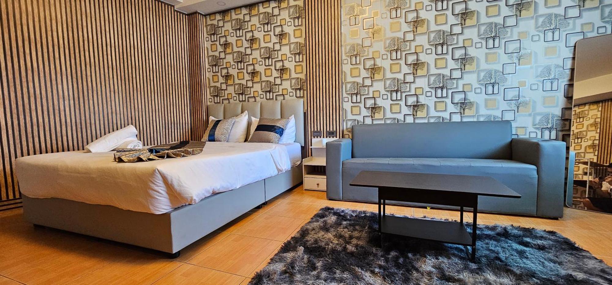 Xcess Residence Pattaya Esterno foto